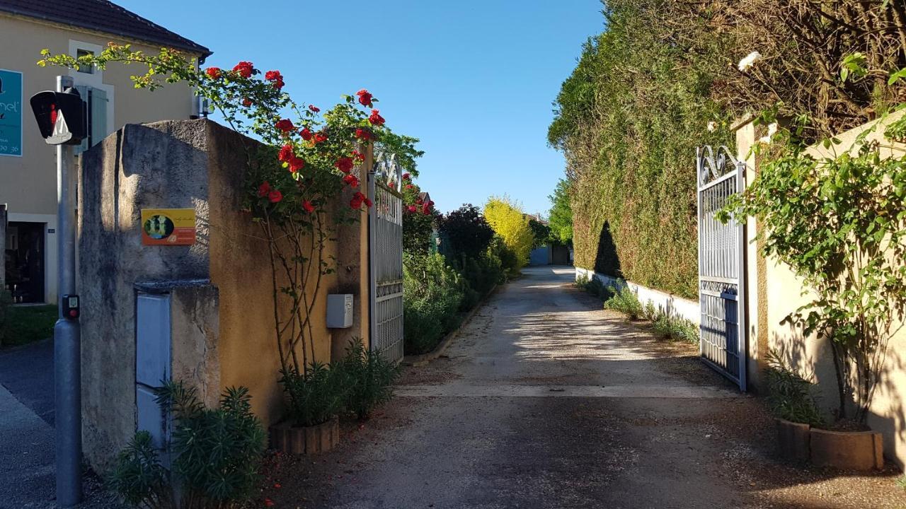 Gite Mercues Mercuès Exterior foto