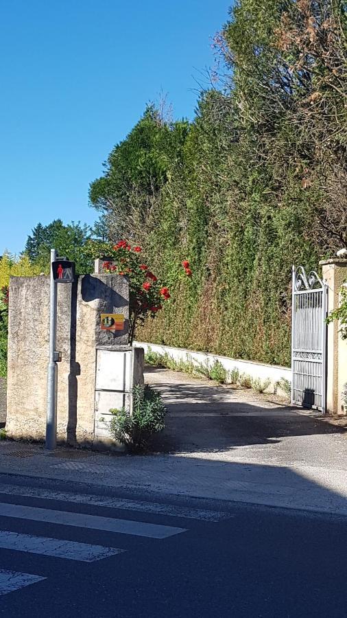 Gite Mercues Mercuès Exterior foto